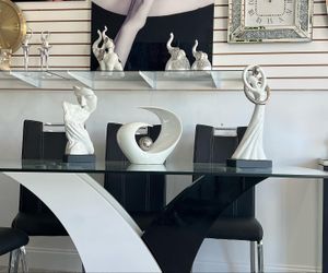 Liquidacion De Muebles Y Adornos  