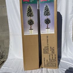 🌲 two 🌲  48” Pre Lite a artificial Topiary potted Trees ✨✨✨