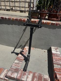 Thule Hitch-Mount 2-Bike Rack Carrier