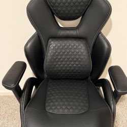 Shaquille O’Neal Brand Gaming chair/ office chair in excellent Condition for Sale