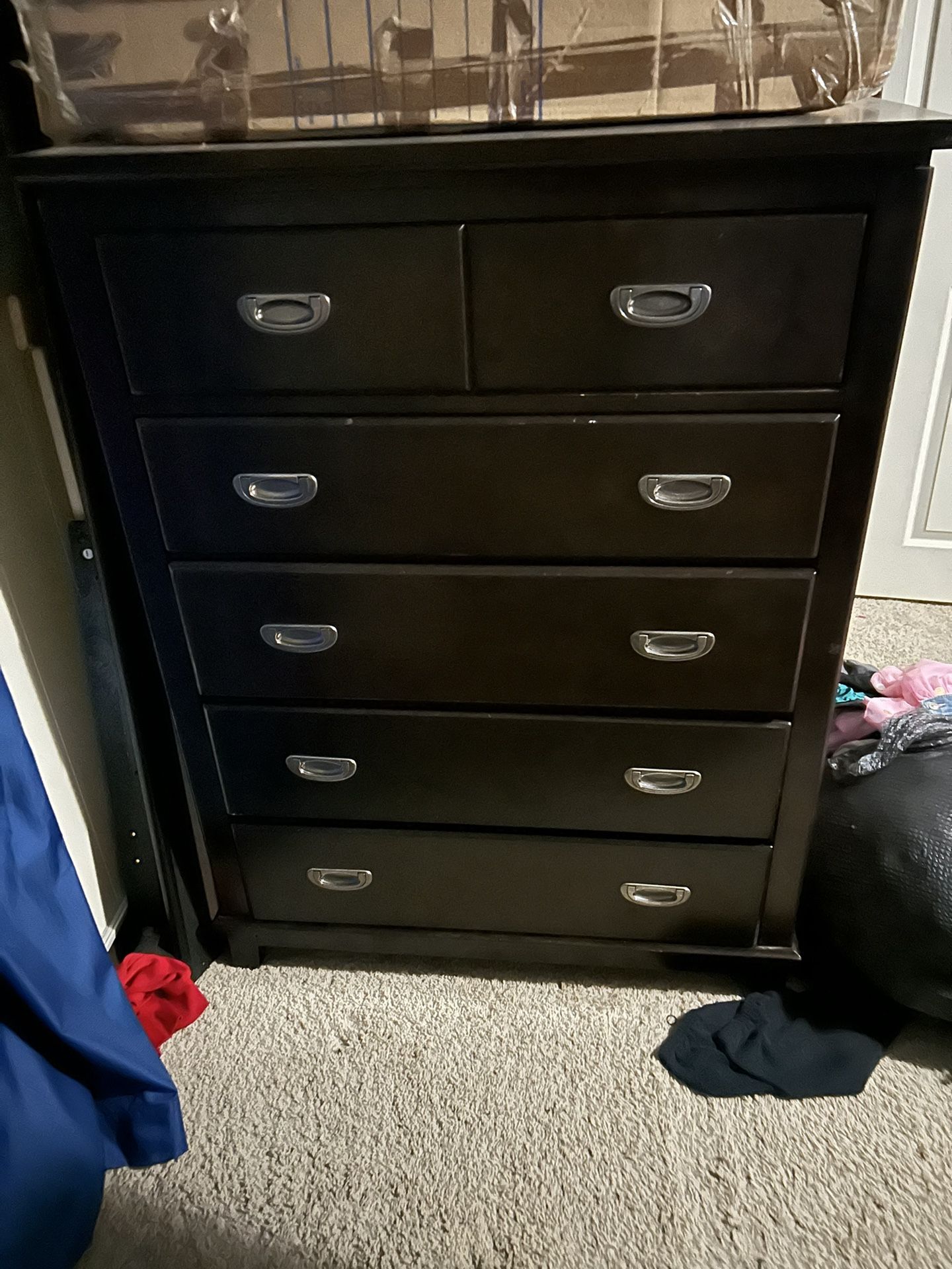 Dresser