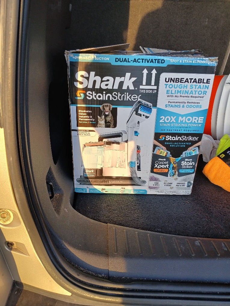 Portable Carpet Cleaner  With Cleaning Agents Never Used