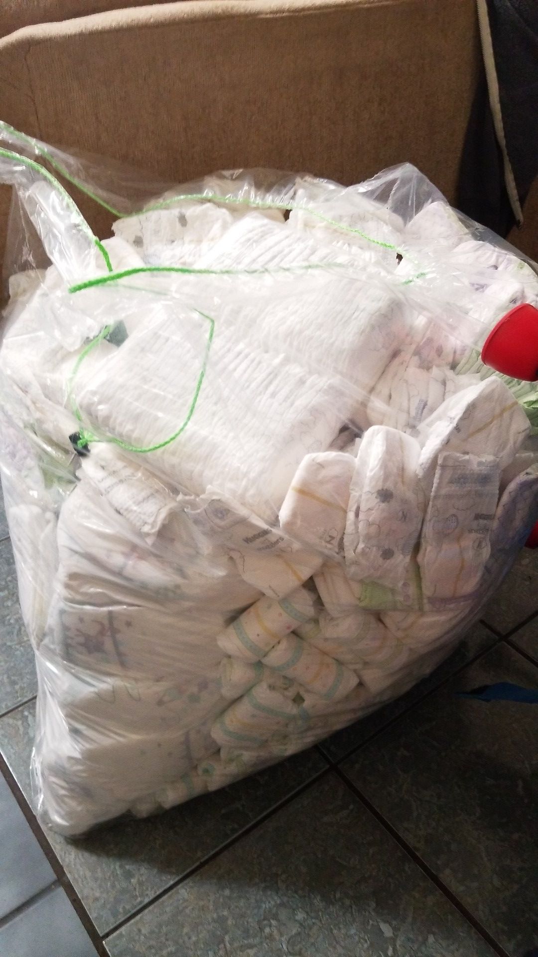 Baby Diapers . Huggies. Pampers. Luv. Costco