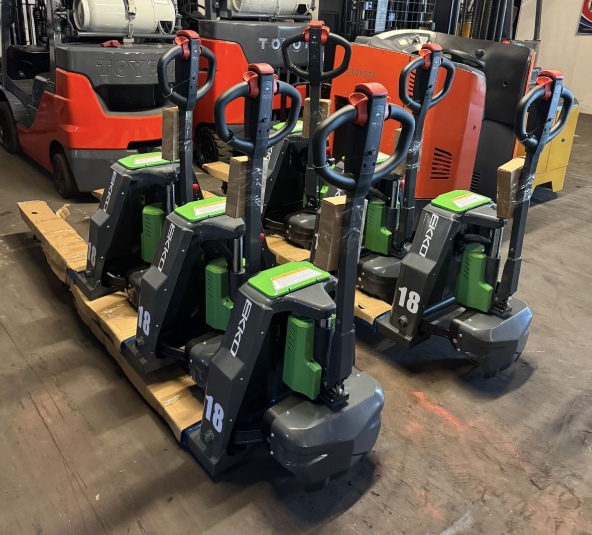 New EKKO Pallet Jack Forklift