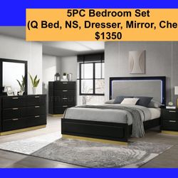 🌺 FREE DELIVERY 🌺Brand New 5PC Queen Size Bedroom Set ( Queen Bed, NS, Dresser, Mirror, Chest) 