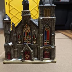 Cathedral Village Christmas Display 