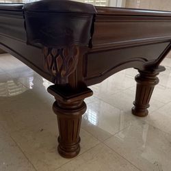 Pool Table 8ft ( Free Delivery & Set Up & New Color Felt Of Your Choice 