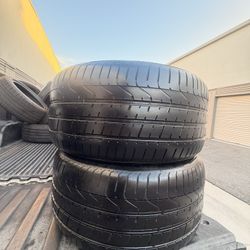 285/40/19 Pirelli Pzero 70% Tread (2)