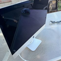 Apple Imac Desktop retina 4k, 21.5 Inch,  