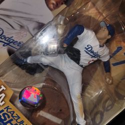 LA DODGER PLAYER FIGURINE 