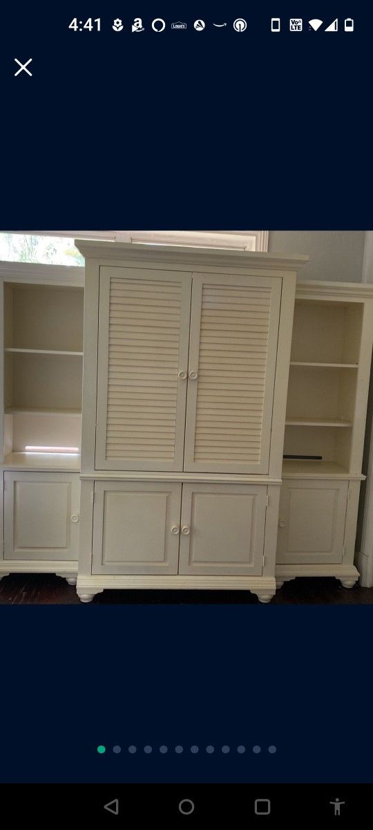 3 Piece Broyhill Cottage Entertainment Center, Storage Unit With Book Shelves