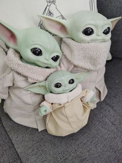 3 Yodas