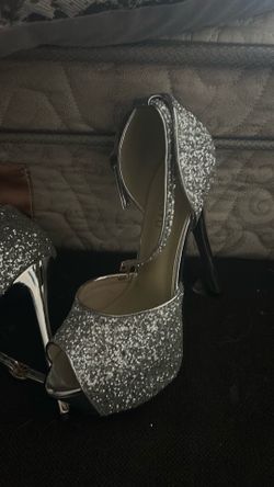 Size 6.5 Brand New Shiny Heels