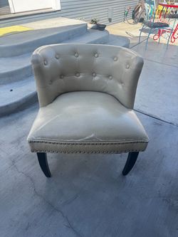 Tufted Barrel Accent Chair