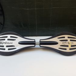 Razor RipStik Caster Board Classic - 2 Wheel Pivoting Skateboard with 360-degree Casters, for Kids, Teens, and Adults