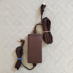 Original Genuine Kenwood 16V 1.6A Power Supply
Adapter  W08-0976      Ig