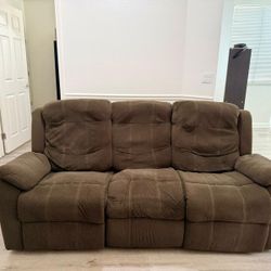 Recliner 2 And 3 Seater Sofas For Free