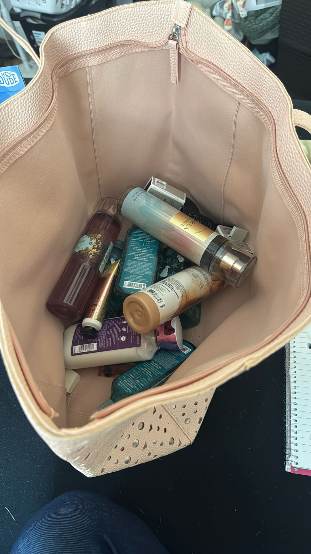 Bath And Body Works Tote Filled With Sprays And Lotions Soaps