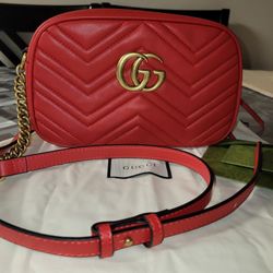 GG Leather Marmont Red