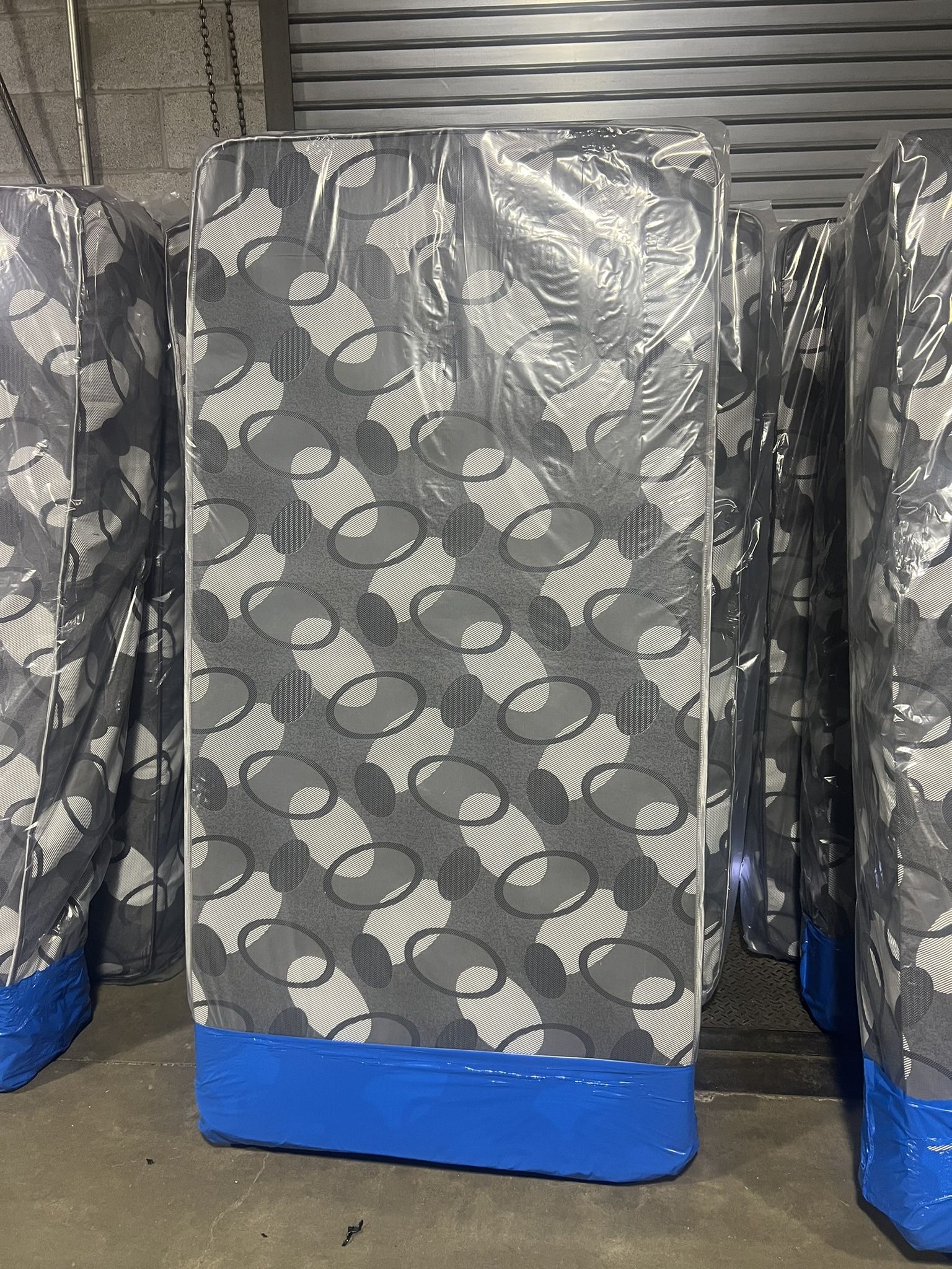 $99 New Standard Firm Mattress Sets. Twin, Full Or Queen. Free Boxspring Included