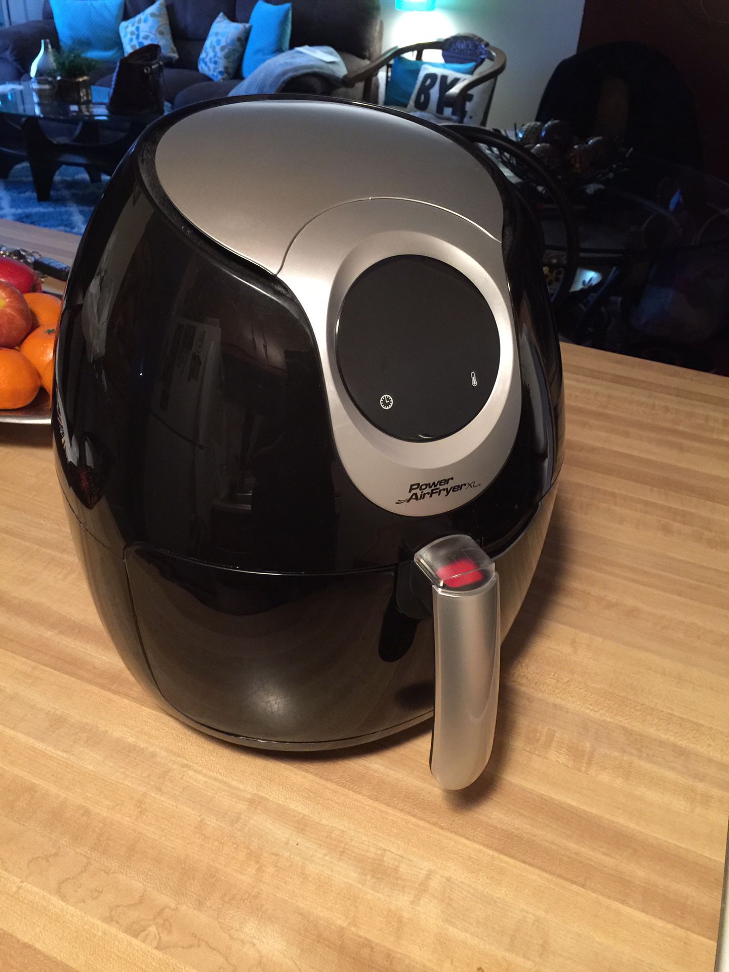 New Air Fryer with copper divider and baking pan.