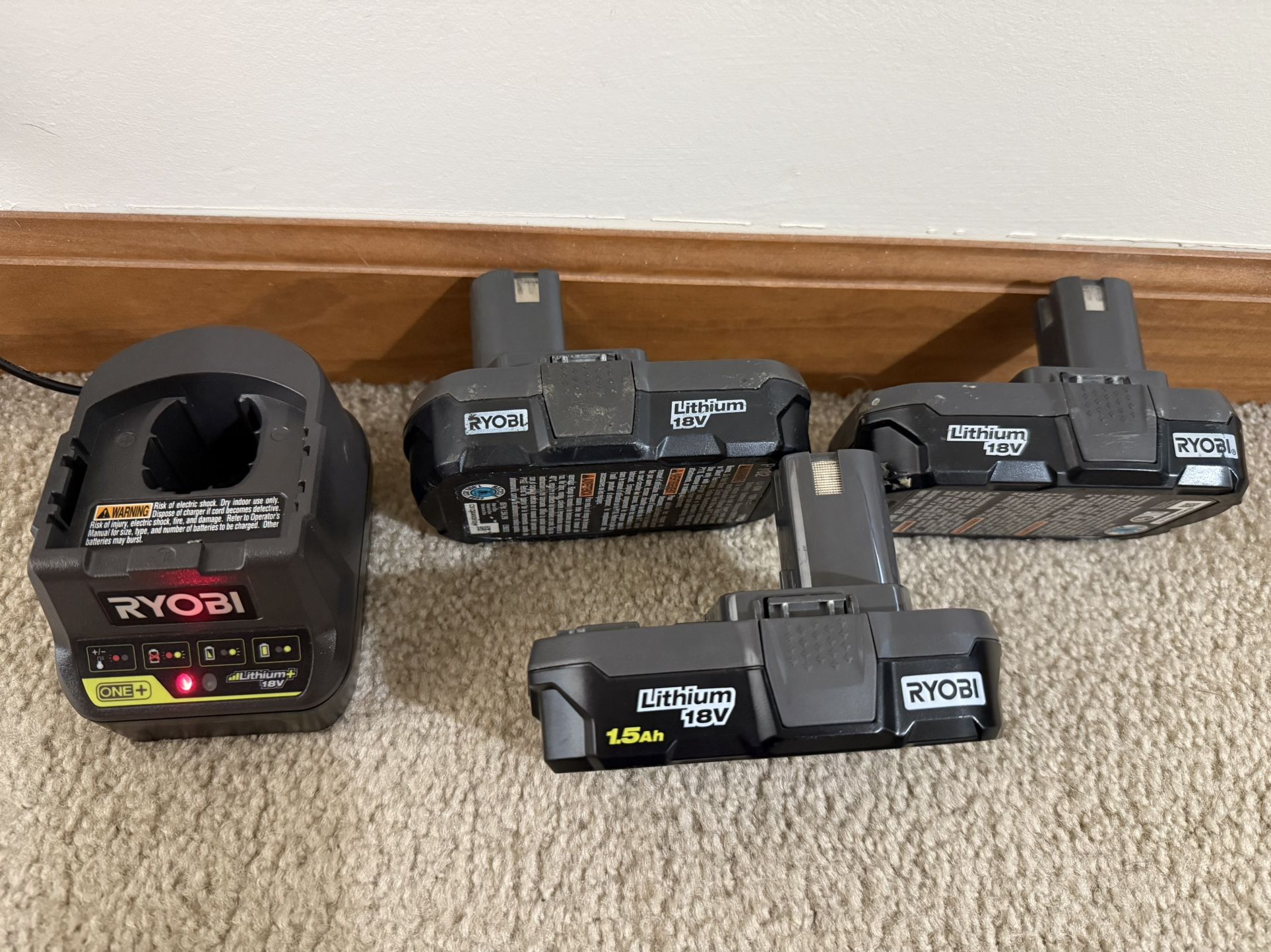 RYOBI BATTERIES & CHARGER