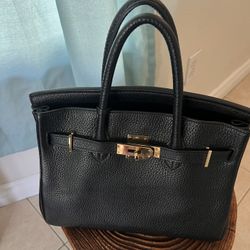 Barini Black Structured Handbag – Like New