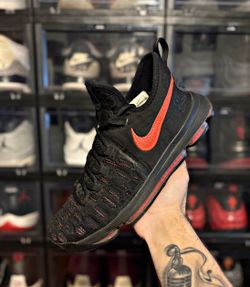 Nike KD9 “Aunt Pearl”