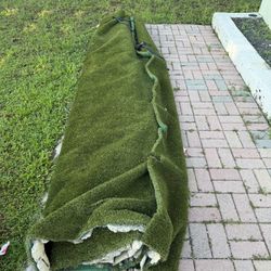 9’ X 10’ approximately Artificial Grass