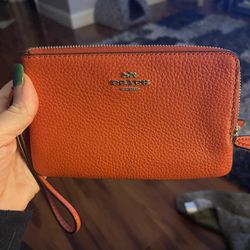 Coach Double Zip Wristlet