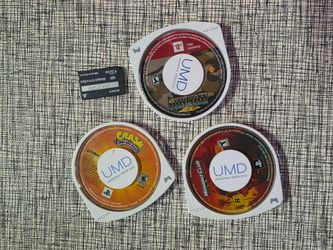 PSP Carrying Case & Games