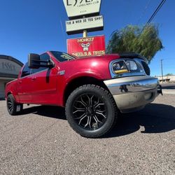 20x10 Diamond Off-road Wheels And Tires 33/1250/20 WinRun XRT