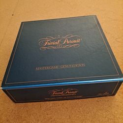 Trivial Pursuit Master Game Genius Edition Board Game