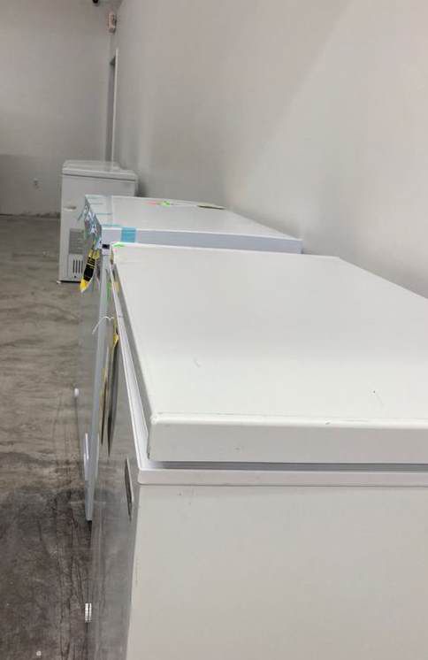 Chest Freezers 5-7.5 cubic Ft Thomson GOPD