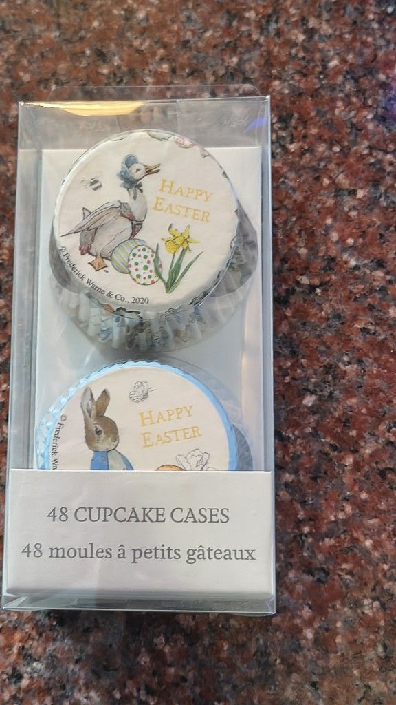 Vintage Peter Rabbit Cup Cake Holders