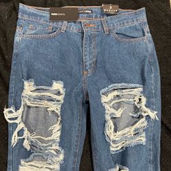 Fashion nova jeans 👖 size (9)