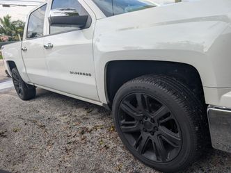 22" RIMS AND TIRES SILVERADO ESCALADE SUBURBAN