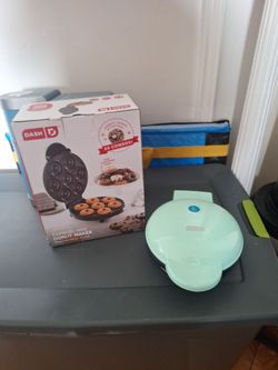 DASH Express Mini Donut Maker
