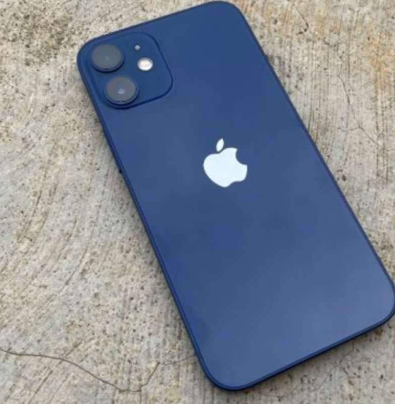 IPhone 12 Unlocked