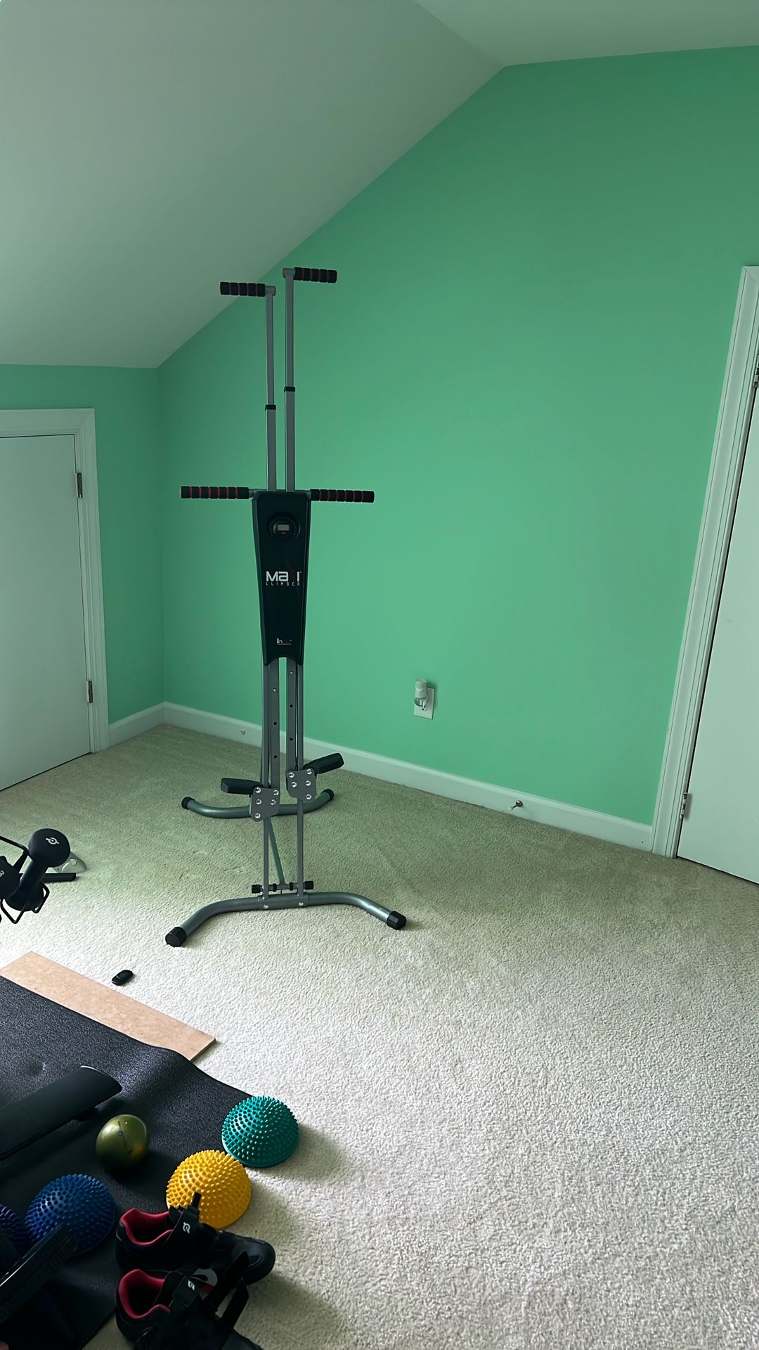 Barely Used MaxiClimber — Excellent Shape, Full Body Burn 💪 $81OBO”