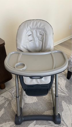 Graco Blossom 6 in 1 Convertible High Chair