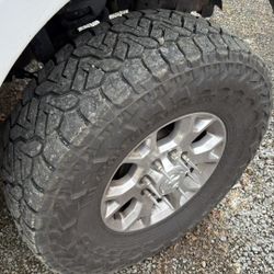 Ram 2500 stocks with Nitto 37” tires