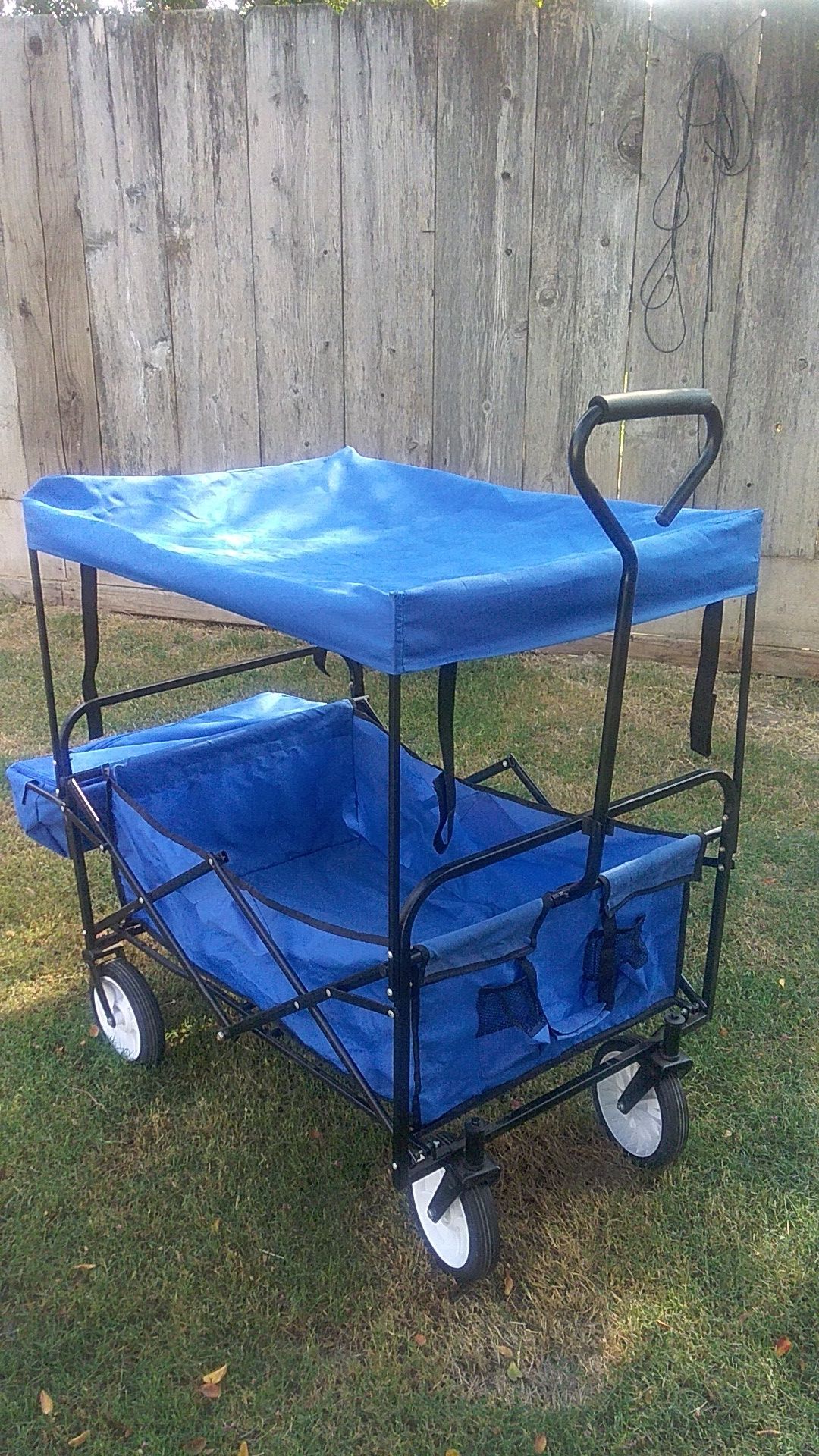 Pul. Cart great condition used twice maybe