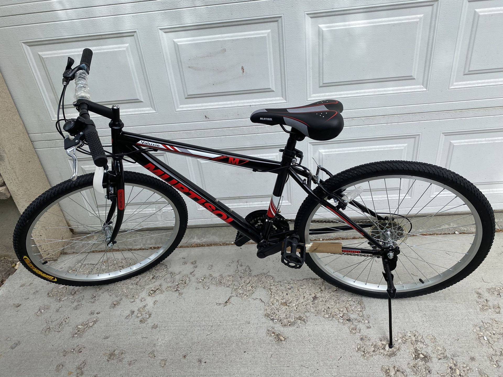 Brand new Murtisol 26”, 18 speeds hybrid mountain bike, heavy duty kickstand, adjustable seat