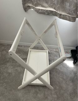 UPPAbaby Bassinet Stand White