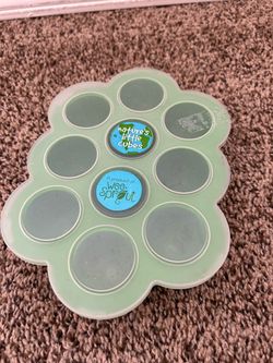 weeSprout Nature’s Little Cubes Baby Food Freezer Tray Set w/ Lids Green