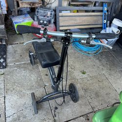 Knee Scooter
