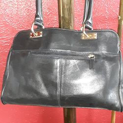 Liz Claiborne Leather Handbag/Wallet