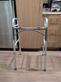 DRIVE ADULT WALKER