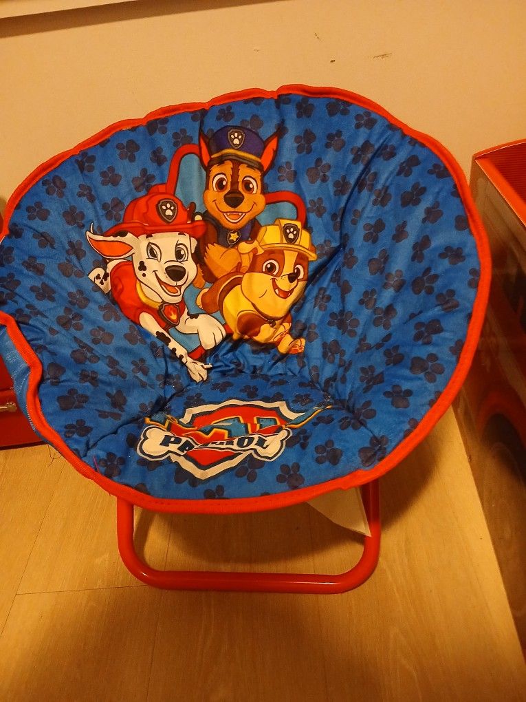 2 Papatrol Chairs And Bed ForToddlers 100$